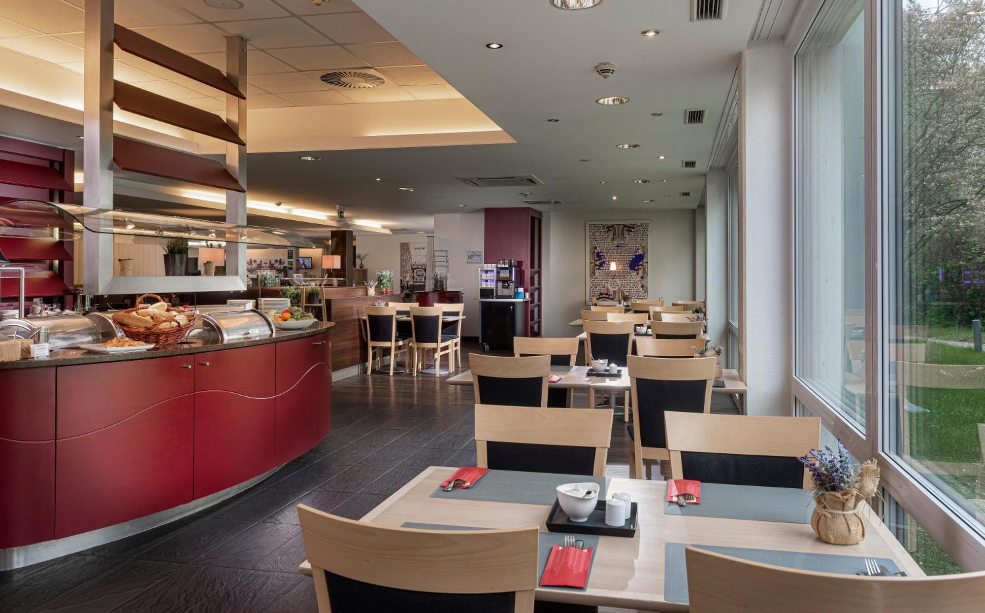 Mercure Hotel Duesseldorf Sued Екстериор снимка