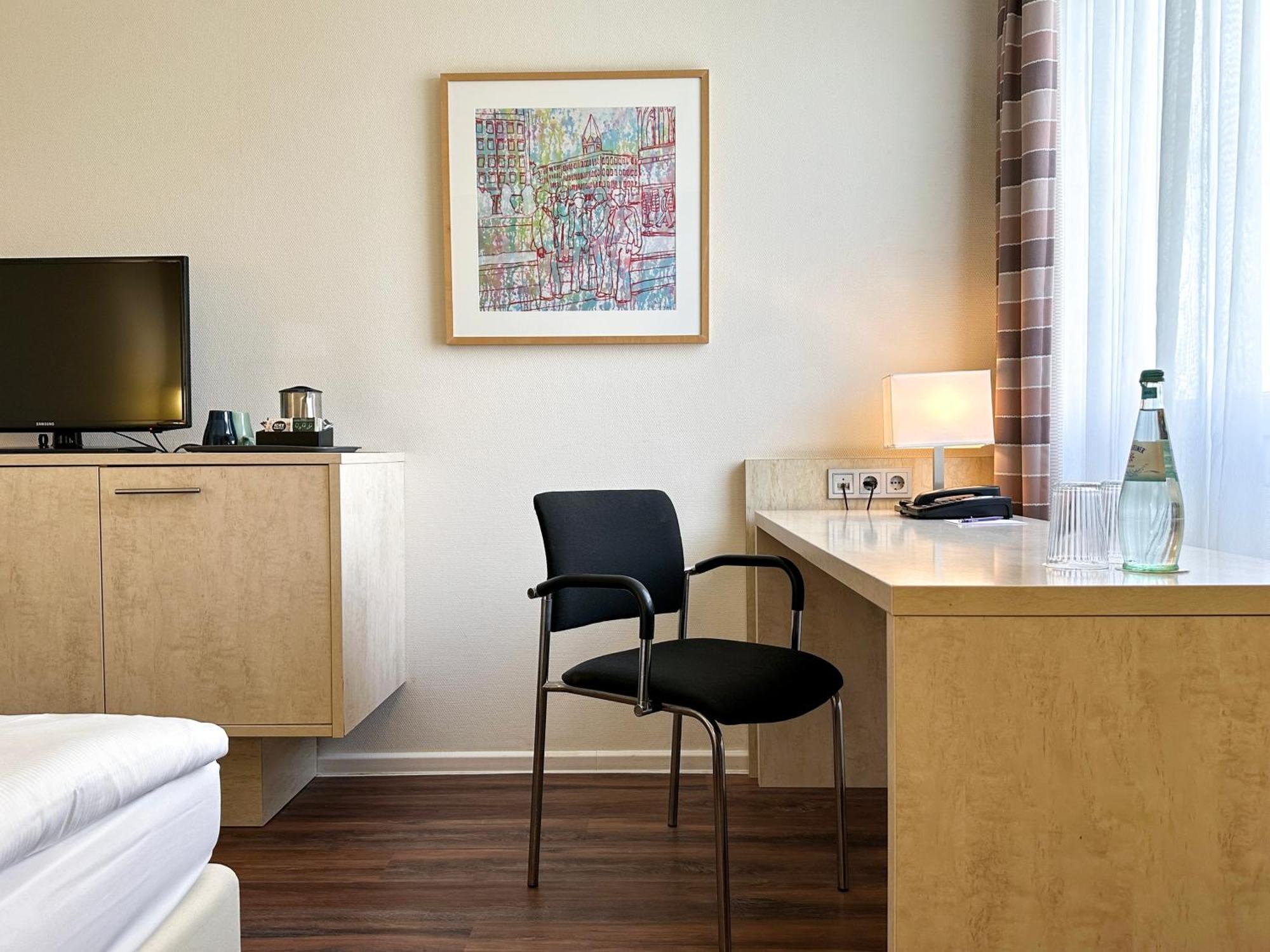 Mercure Hotel Duesseldorf Sued Екстериор снимка